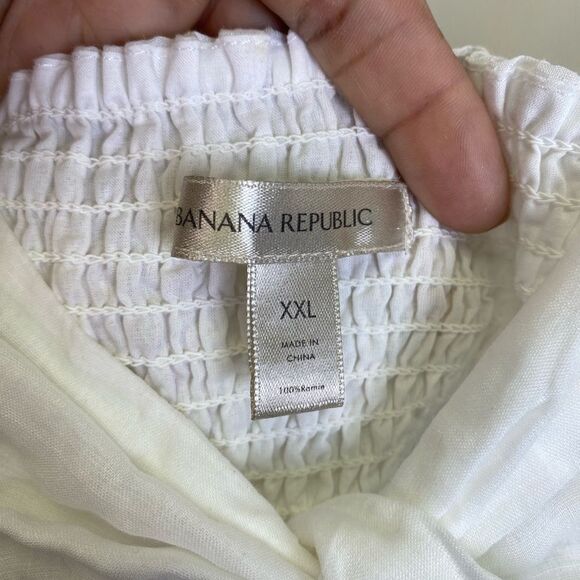 Banana Republic White Blouse with Puff Sleeves - Picture 2 of 12